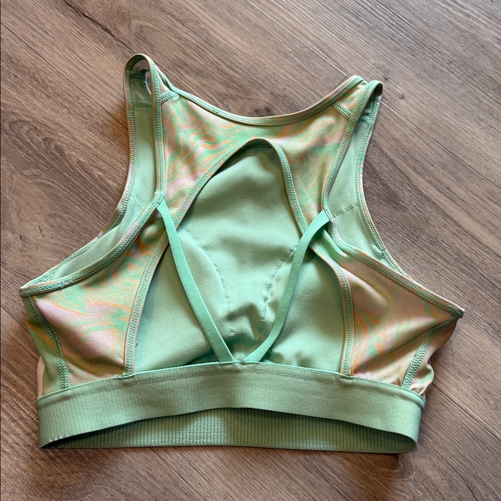 Adidas Green Sports athletic bra size small - D-DD - Picture 5 of 6